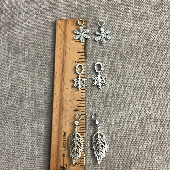 Three pairs of silver and crystal earring charms - Picture 5 of 5
